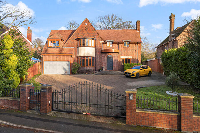 6 Bedroom Detached House For Sale In Tudor Hill, Sutton Coldfield, B73