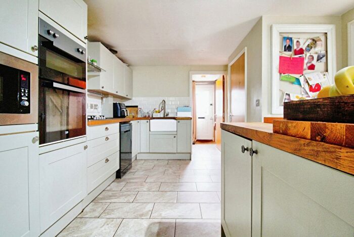 4 Bedroom End Of Terrace House For Sale In Trescothick Drive, Bristol, BS30