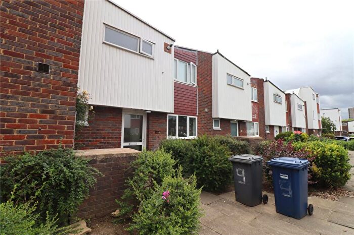 Terraced House To Rent In Leander Court, North Acre, London, NW9