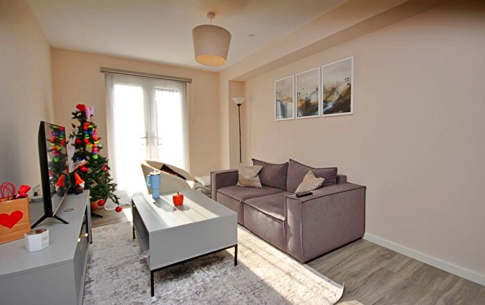 2 Bedroom Flat To Rent In City Road, Manchester, M15
