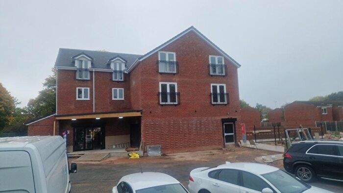 2 Bedroom Flat To Rent In Coster Lane, Redditch, B98