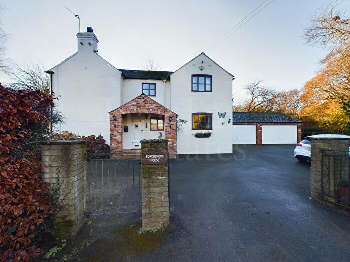4 Bedroom Detached House For Sale In Porchbrook, Rock, Kidderminster, DY14