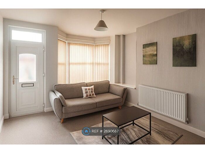 2 Bedroom Semi Detached House To Rent In Logan Street, Buwell, NG6