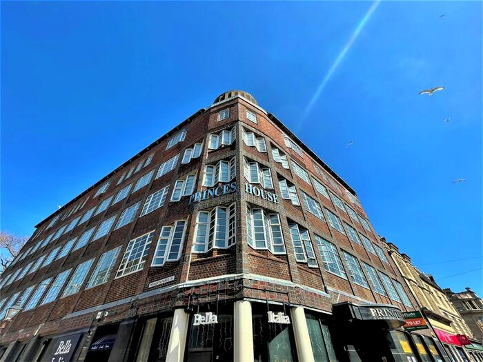 2 Bedroom Flat To Rent In Princes House, North Street, Brighton, BN1