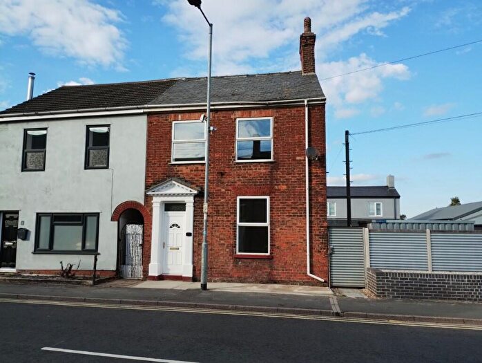 3 Bedroom Semi-Detached House To Rent In Fleet Street, PE12