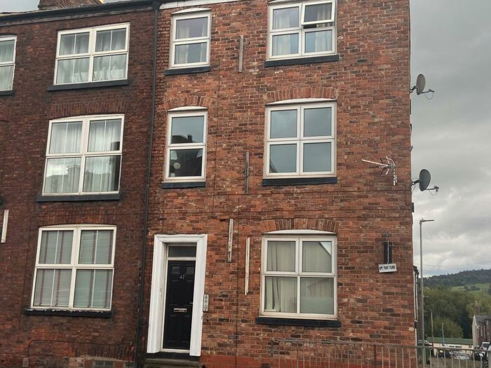 1 Bedroom Flat To Rent In Beech Lane, Macclesfield, SK10