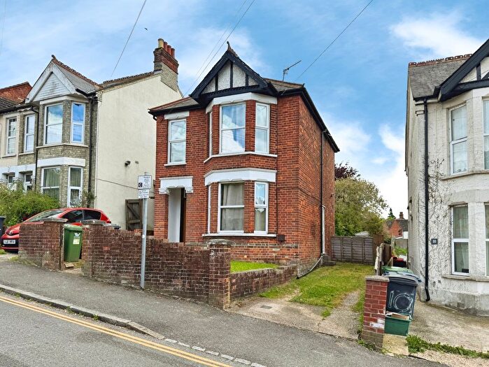 5 Bedroom Detached House For Sale In Benjamin Road, High Wycombe, HP13