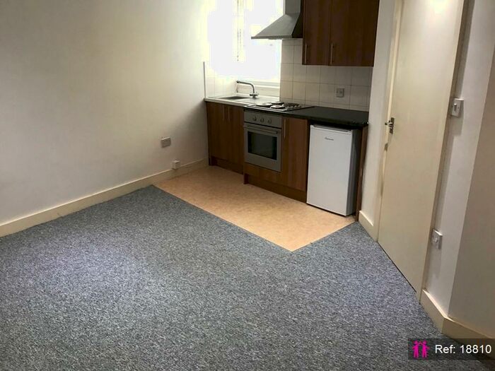 Apartment To Rent In Seaside, Eastbourne, BN22