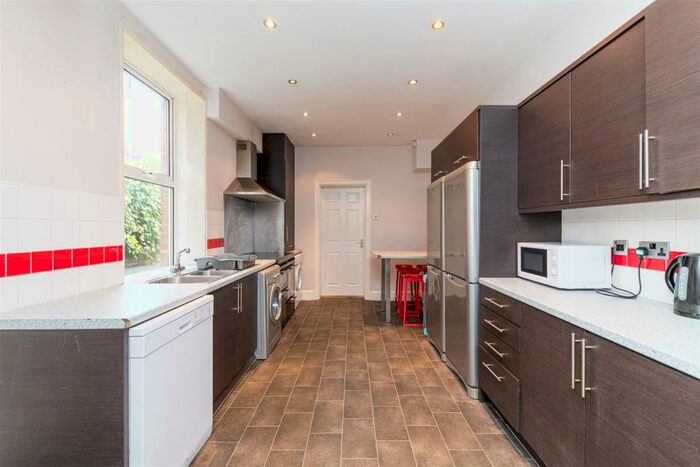 6 Bedroom Terraced House To Rent In Larkspur Terrace, Jesmond, Newcastle Upon Tyne, NE2