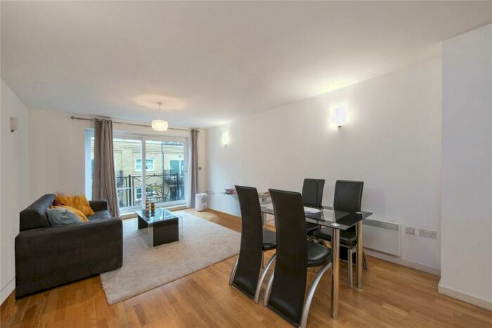 2 Bedroom Flat To Rent In The Grainstore, Western Gateway, E16