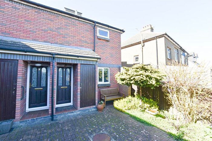 1 Bedroom Terraced House For Sale In Sherwoods, Maidstone Road, Blue Bell Hill, ME5