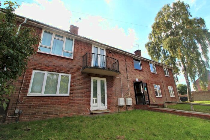 1 Bedroom Flat To Rent In Bathurst Road, Hemel Hempstead, Hertfordshire, HP2