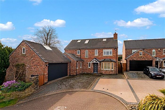 5 Bedroom Detached House For Sale In Bell Farm Court, Tytherington, Macclesfield, SK10