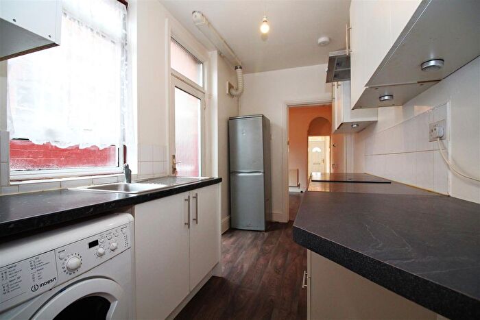 3 Bedroom Property To Rent In Paton Street, Leicester, LE3