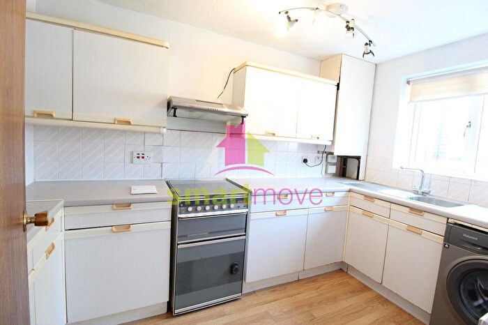 3 Bedroom Terraced House To Rent In Gibson Road, Dagenham, Essex, RM8