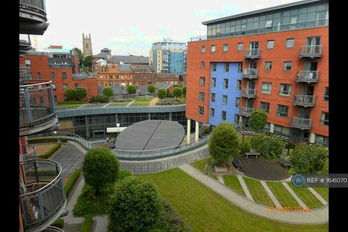 1 Bedroom Flat To Rent In Plaza, Sheffield, S3