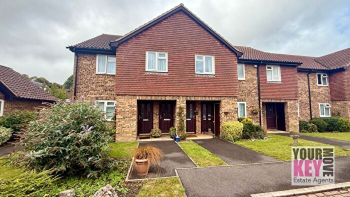 2 Bedroom Flat For Sale In Wentworth Close, Station Road, Lyminge, Folkestone, CT18