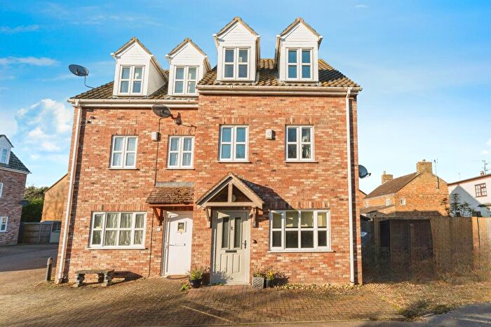 3 Bedroom Semi-Detached House For Sale In Old Bakery Close, Wimblington, March, PE15