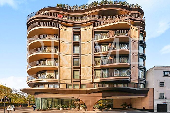 3 Bedroom Flat To Rent In Park Modern, Bayswater, London, W2