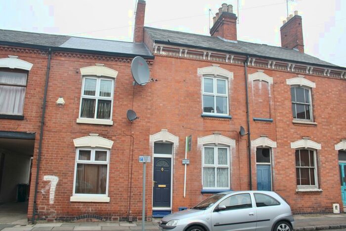 4 Bedroom Terraced House To Rent In Filbert Street East, Welford Road, Leicester, LE2