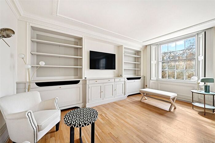 4 Bedroom Flat For Sale In Eaton Square, Belgravia London, SW1W