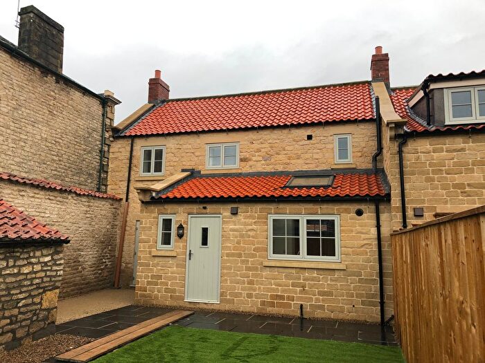 2 Bedroom Property To Rent In Eastgate, Pickering, YO18