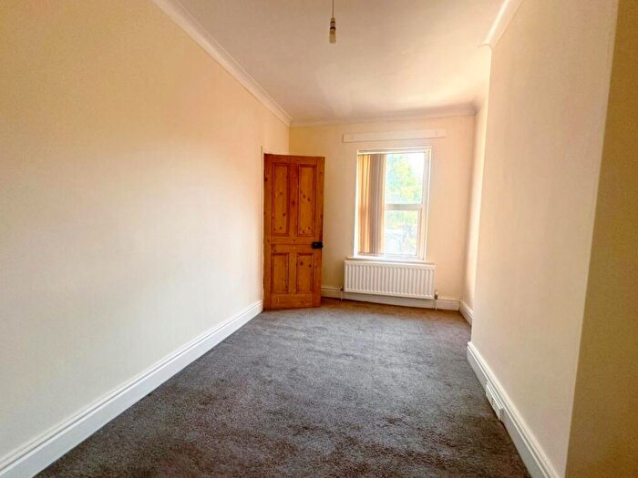 2 Bedroom End Of Terrace House To Rent In Gravelly Lane, Birmingham, West Midlands, B23