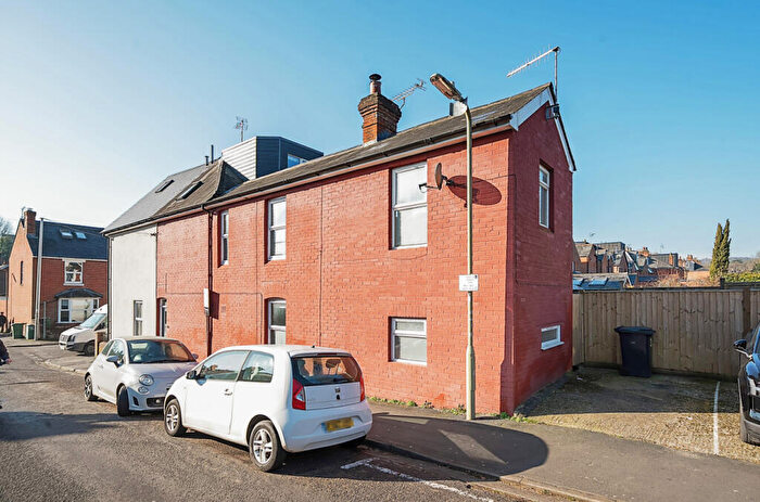 2 Bedroom End Of Terrace House To Rent In Cranworth Road, Winchester, Hampshire, SO22