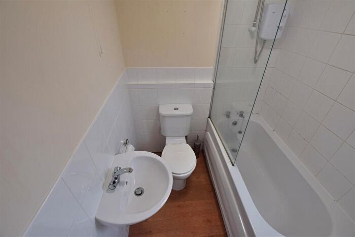 1 Bedroom Flat To Rent In Gloucester Street, Spon End, Coventry, CV1