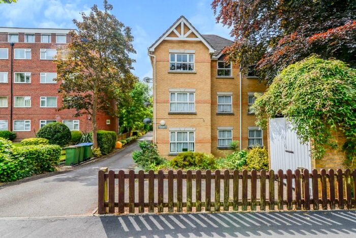 2 Bedroom Ground Flat To Rent In Winchester Mews, A Winn Road, Southampton, Hampshire, SO17