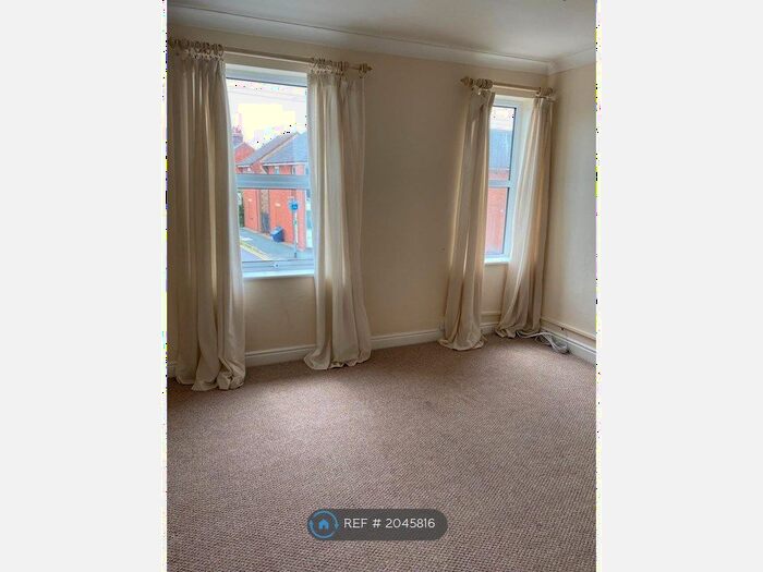 1 Bedroom Flat To Rent In Walton, Felixstowe, IP11
