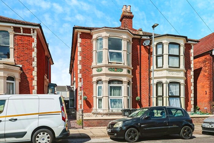 2 Bedroom Flat For Sale In Beresford Road, Portsmouth, PO2