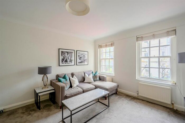 2 Bedroom Flat To Rent In Fulham Road, London, SW3
