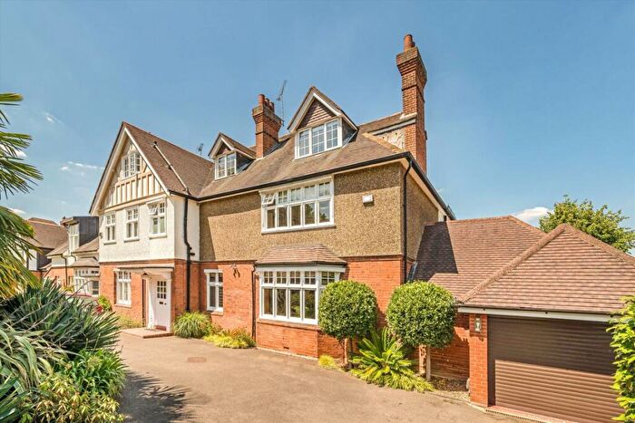 4 Bedroom Semi-Detached House To Rent In Lovelace Road, Long Ditton, KT6