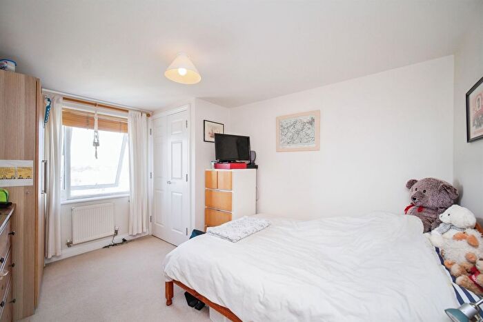 1 Bedroom Flat For Sale In Shetland Road, Basingstoke, RG24