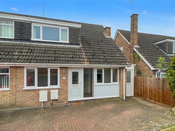 3 Bedroom Semi-Detached House To Rent In Wantage Close, Hackleton, Northampton, NN7