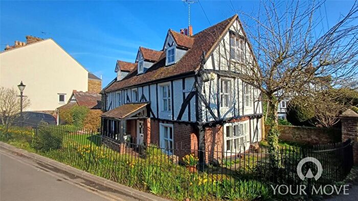 5 Bedroom Detached House For Sale In The Street, Shorne, Kent, DA12