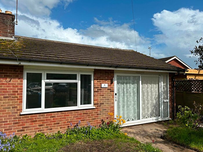 2 Bedroom Bungalow To Rent In Brickenden Road, Cranbrook, TN17