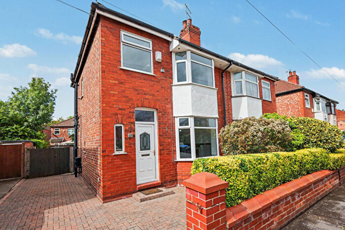 3 Bedroom Semi-Detached House To Rent In Elm Road South, Cheadle Heath, Stockport, SK3