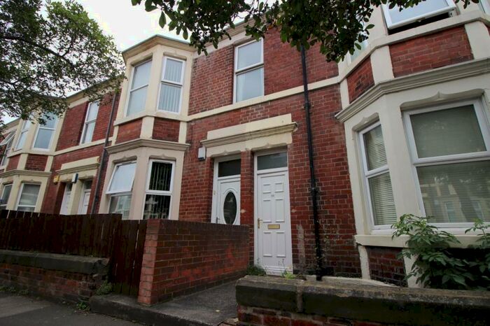 3 Bedroom Flat To Rent In Doncaster Road, Sandyford, Newcastle Upn Tyne, NE2