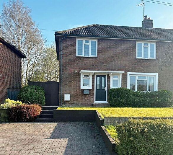 3 Bedroom Semi-Detached House For Sale In Barn Crescent, Newbury, RG14