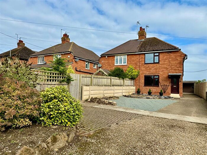 3 Bedroom Cottage For Sale In Station Road, North Kilworth, Lutterworth, LE17