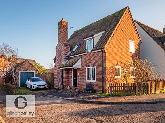 3 Bedroom Detached House For Sale In Birch End, Catfield, NR29