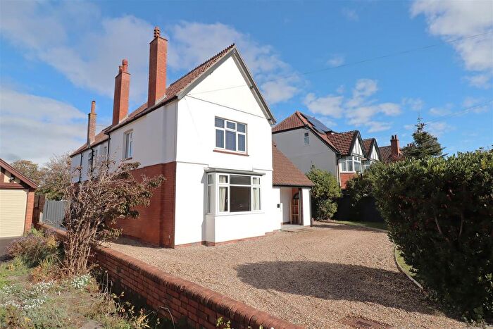 6 Bedroom Detached House For Sale In Brightstowe Road, Burnham-On-Sea, TA8