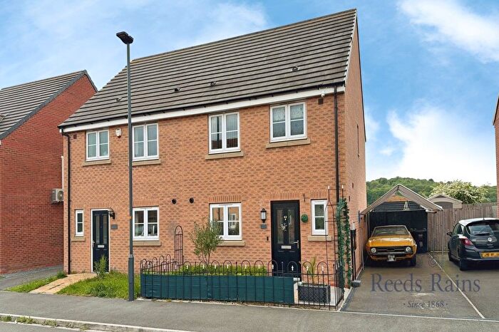 3 Bedroom Semi-Detached House For Sale In Peregrine Square, Brayton, Selby, North Yorkshire, YO8