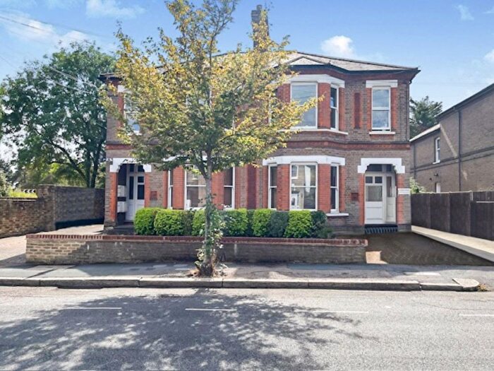 1 Bedroom Flat For Sale In Essex Road, Watford, WD17