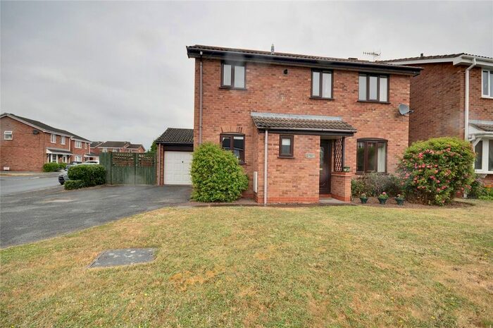 3 Bedroom Detached House To Rent In Marigold Close, Worcester, WR5