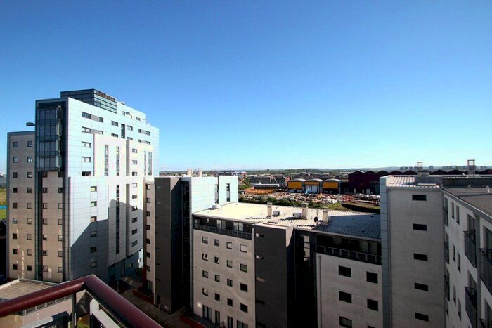 2 Bedroom Flat To Rent In Glasgow Harbour Terraces, Glasgow, G11
