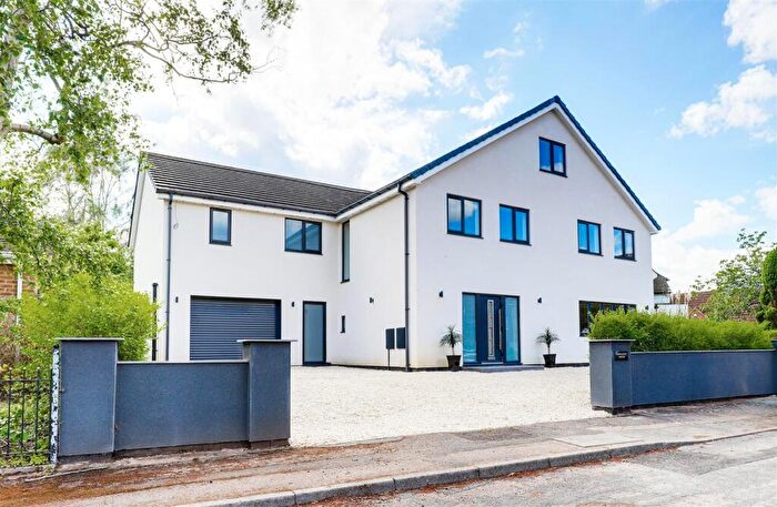 7 Bedroom Detached House For Sale In Cherry Tree Lane, Edwalton, Nottinghamshire, NG12