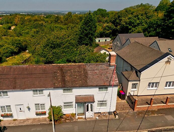 2 Bedroom Terraced House For Sale In Beveley Road, Oakengates, TF2